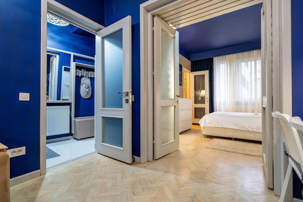 Modern - Central Apartment Bucarest Extérieur photo